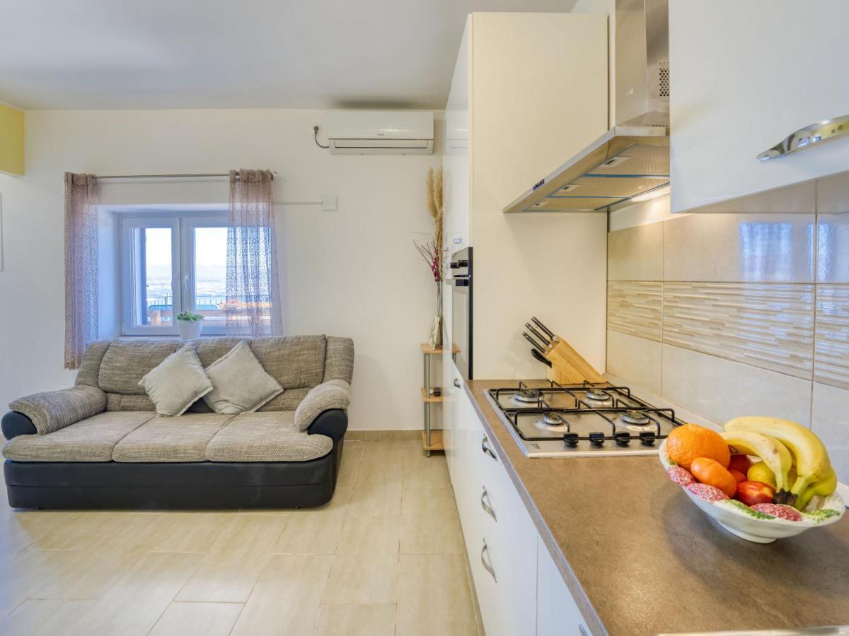 Apartment Edita By Interhome Lovran Exterior photo